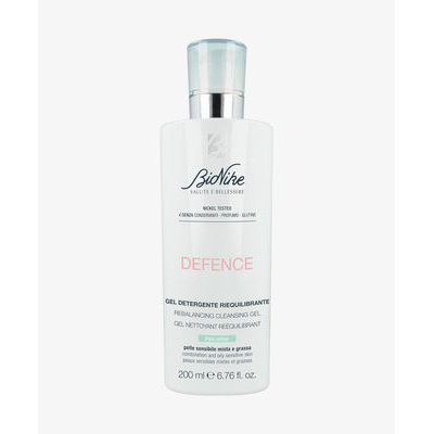 BIONIKE  DEFENCE GEL LIMPIADOR EQUILIBRANTE 200ML
