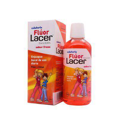 LACER COLUTORIO FLUOR DIARIO 0,05 % FRESA 500 ML